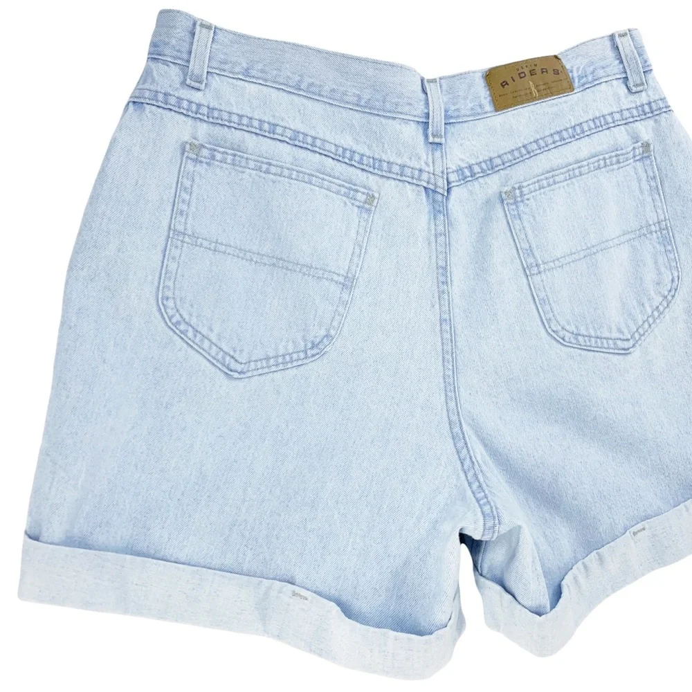 Vintage Lee Riders High Rise 100% Cotton Cuffed Light Blue Wash Jean Shorts - Picture 6 of 10